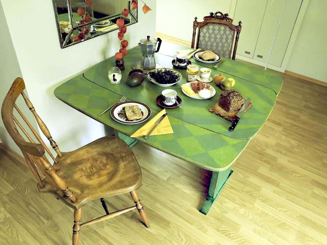 Ferien-Messe-Handwerker- Apartment Bensberg Бергиш Гладбах Екстериор снимка